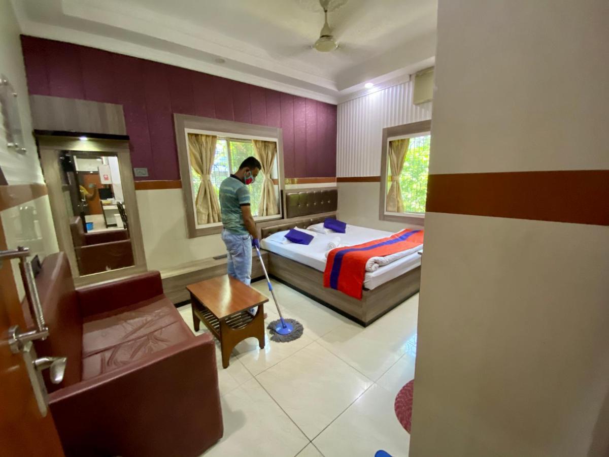 Vinayak Guest House Kolkata Exterior photo